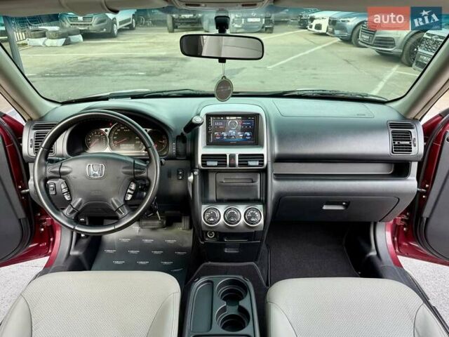 Красный Хонда СРВ, объемом двигателя 2 л и пробегом 321 тыс. км за 7900 $, фото 36 на Automoto.ua