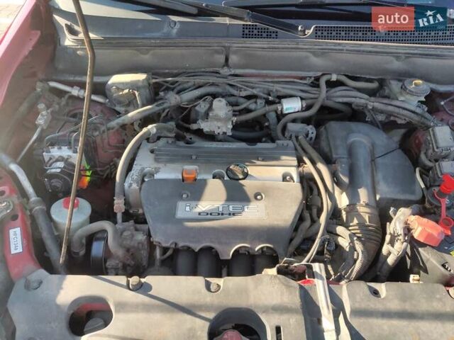 Красный Хонда СРВ, объемом двигателя 2 л и пробегом 216 тыс. км за 8500 $, фото 11 на Automoto.ua