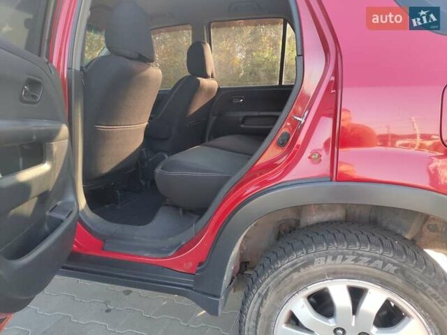 Красный Хонда СРВ, объемом двигателя 2 л и пробегом 216 тыс. км за 8500 $, фото 7 на Automoto.ua