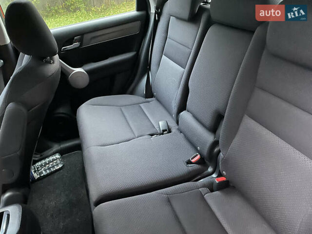 Красный Хонда СРВ, объемом двигателя 2 л и пробегом 270 тыс. км за 9800 $, фото 14 на Automoto.ua