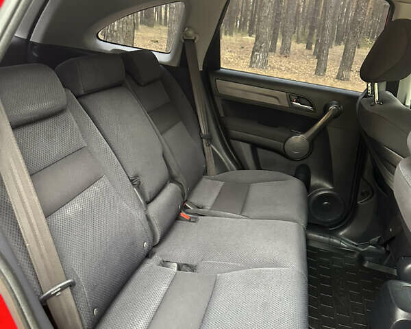 Красный Хонда СРВ, объемом двигателя 2.4 л и пробегом 10 тыс. км за 10300 $, фото 17 на Automoto.ua