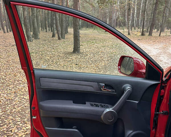 Красный Хонда СРВ, объемом двигателя 2.4 л и пробегом 10 тыс. км за 10300 $, фото 23 на Automoto.ua