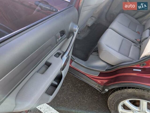 Червоний Хонда СРВ, об'ємом двигуна 2.4 л та пробігом 219 тис. км за 8900 $, фото 23 на Automoto.ua