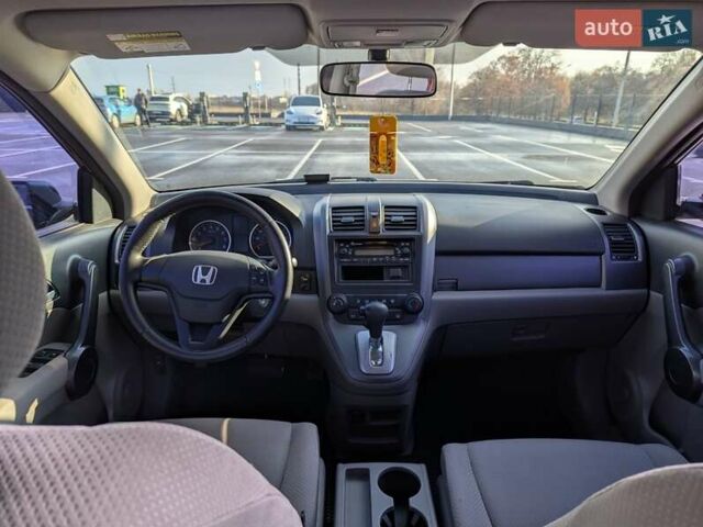 Червоний Хонда СРВ, об'ємом двигуна 2.4 л та пробігом 219 тис. км за 8900 $, фото 27 на Automoto.ua