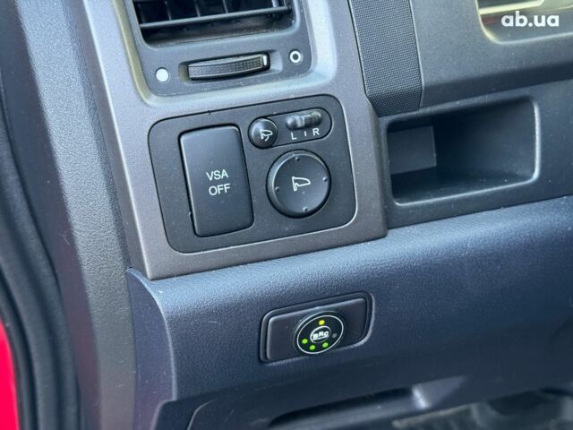 Красный Хонда СРВ, объемом двигателя 2.4 л и пробегом 240 тыс. км за 10990 $, фото 16 на Automoto.ua