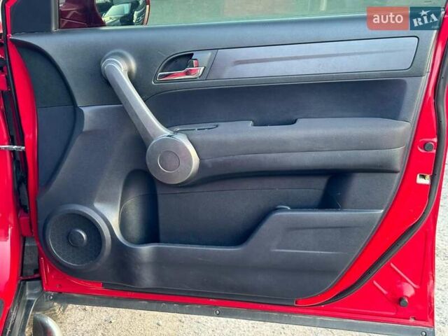 Красный Хонда СРВ, объемом двигателя 2.4 л и пробегом 240 тыс. км за 10990 $, фото 21 на Automoto.ua