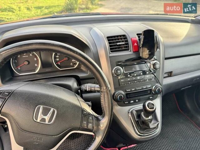 Хонда СРВ 2008 в Украинке на Automoto.ua Красный Хонда СРВ, объемом двигателя 2.2 л и пробегом 351 тыс. км за 9200 $, фото 9 на Automoto.ua