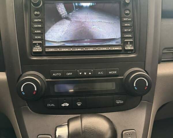 Красный Хонда СРВ, объемом двигателя 2.4 л и пробегом 204 тыс. км за 10000 $, фото 13 на Automoto.ua