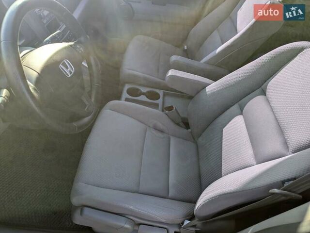 Червоний Хонда СРВ, об'ємом двигуна 2.4 л та пробігом 219 тис. км за 8900 $, фото 26 на Automoto.ua