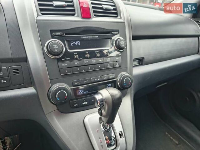 Красный Хонда СРВ, объемом двигателя 2.35 л и пробегом 206 тыс. км за 11500 $, фото 14 на Automoto.ua