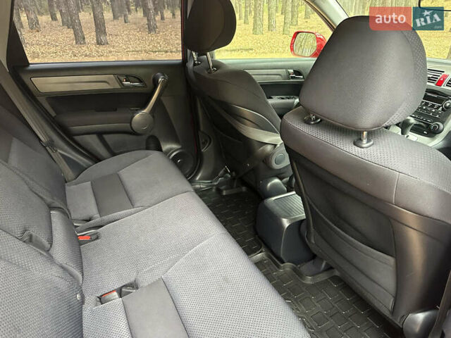 Красный Хонда СРВ, объемом двигателя 2.4 л и пробегом 10 тыс. км за 10300 $, фото 16 на Automoto.ua