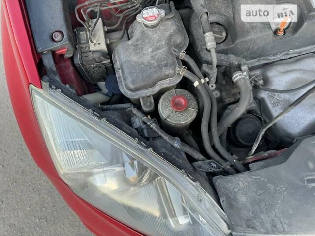 Красный Хонда СРВ, объемом двигателя 0 л и пробегом 244 тыс. км за 12900 $, фото 56 на Automoto.ua