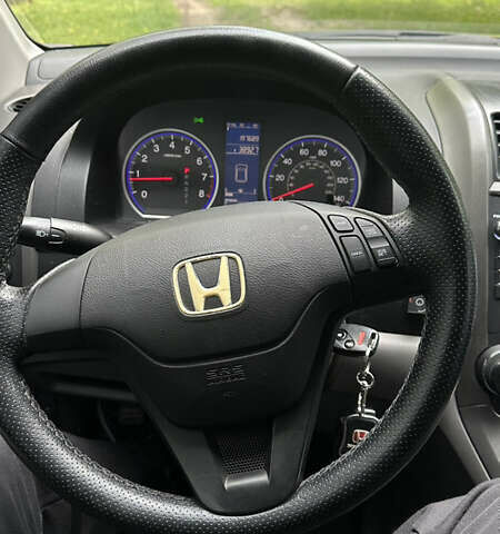 Красный Хонда СРВ, объемом двигателя 2.4 л и пробегом 304 тыс. км за 11500 $, фото 23 на Automoto.ua