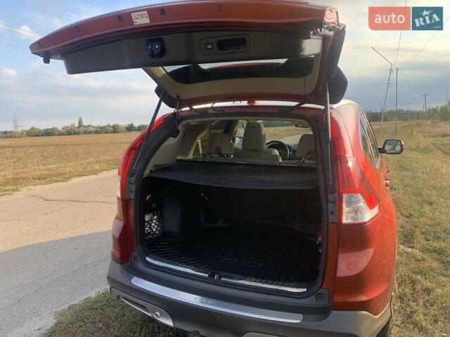 Красный Хонда СРВ, объемом двигателя 2.2 л и пробегом 210 тыс. км за 16800 $, фото 12 на Automoto.ua