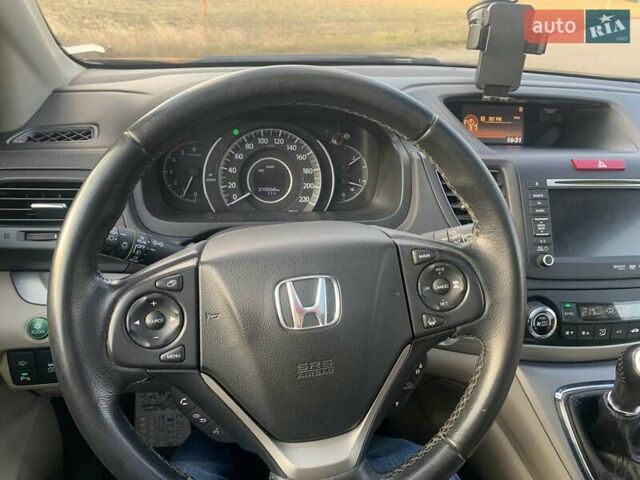 Красный Хонда СРВ, объемом двигателя 2.2 л и пробегом 210 тыс. км за 16800 $, фото 13 на Automoto.ua
