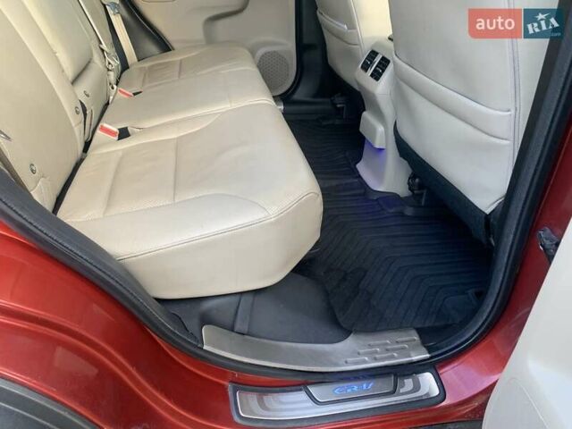 Красный Хонда СРВ, объемом двигателя 2.2 л и пробегом 210 тыс. км за 16800 $, фото 5 на Automoto.ua