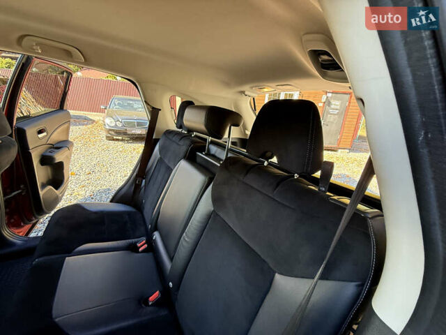 Хонда СРВ 2013 в Трускавце на Automoto.ua Красный Хонда СРВ, объемом двигателя 2.2 л и пробегом 293 тыс. км за 16599 $, фото 43 на Automoto.ua