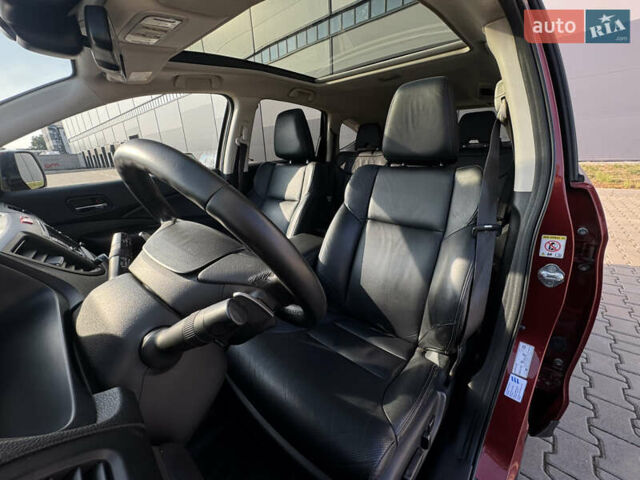 Красный Хонда СРВ, объемом двигателя 2.2 л и пробегом 275 тыс. км за 14700 $, фото 49 на Automoto.ua