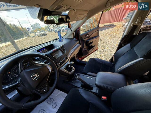 Красный Хонда СРВ, объемом двигателя 2.2 л и пробегом 293 тыс. км за 16599 $, фото 49 на Automoto.ua