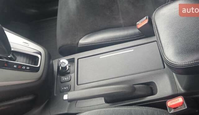 Красный Хонда СРВ, объемом двигателя 2.2 л и пробегом 209 тыс. км за 16950 $, фото 11 на Automoto.ua