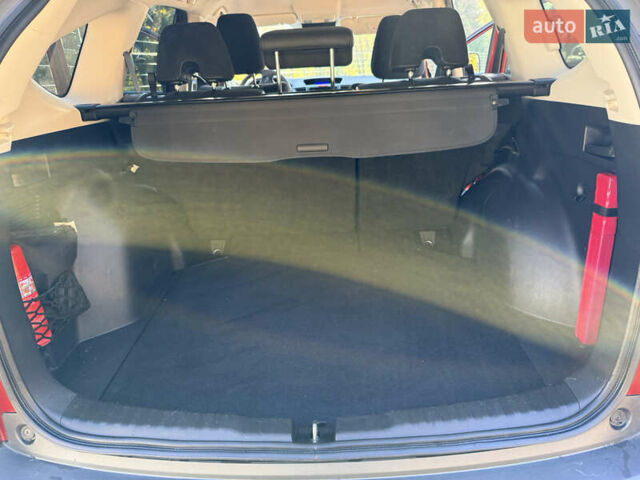 Красный Хонда СРВ, объемом двигателя 2.2 л и пробегом 293 тыс. км за 16599 $, фото 56 на Automoto.ua