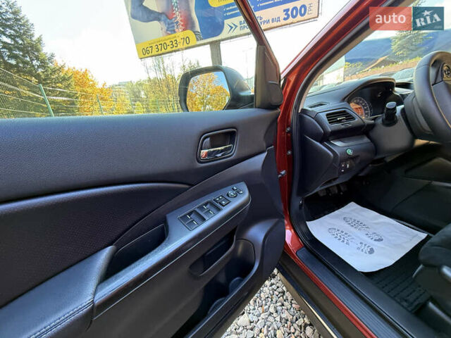 Хонда СРВ 2013 в Трускавце на Automoto.ua Красный Хонда СРВ, объемом двигателя 2.2 л и пробегом 293 тыс. км за 16599 $, фото 46 на Automoto.ua