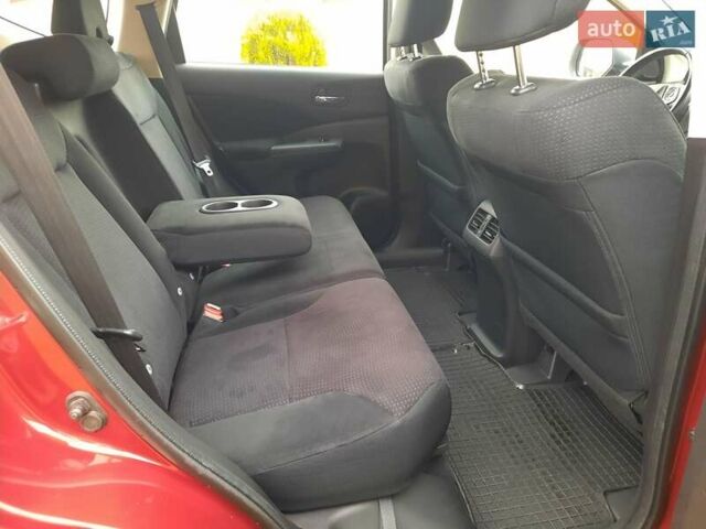 Красный Хонда СРВ, объемом двигателя 2.2 л и пробегом 206 тыс. км за 17650 $, фото 5 на Automoto.ua