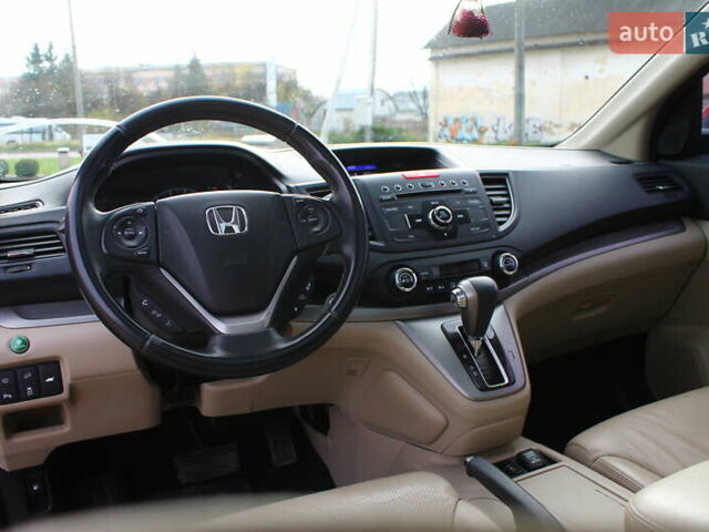 Красный Хонда СРВ, объемом двигателя 2.2 л и пробегом 183 тыс. км за 18200 $, фото 83 на Automoto.ua