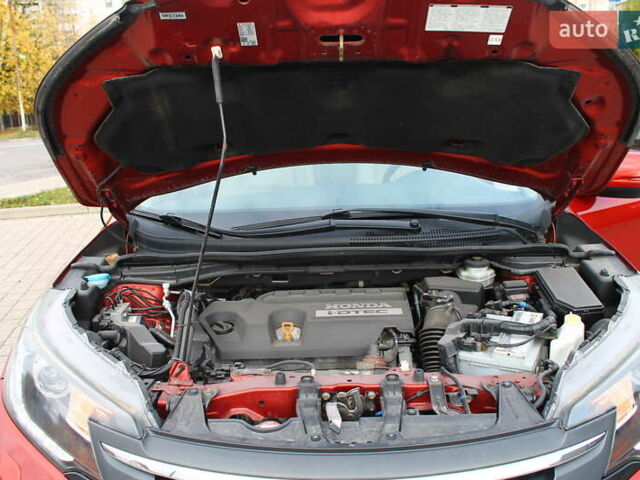 Красный Хонда СРВ, объемом двигателя 2.2 л и пробегом 183 тыс. км за 18200 $, фото 101 на Automoto.ua