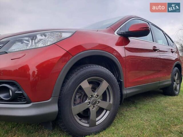 Красный Хонда СРВ, объемом двигателя 2.2 л и пробегом 206 тыс. км за 17650 $, фото 9 на Automoto.ua