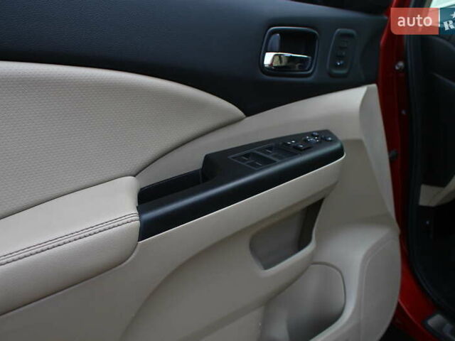 Красный Хонда СРВ, объемом двигателя 2.2 л и пробегом 183 тыс. км за 18200 $, фото 75 на Automoto.ua