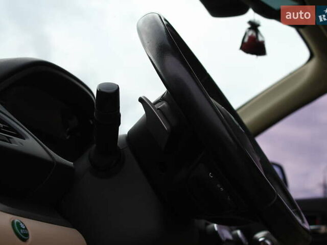 Красный Хонда СРВ, объемом двигателя 2.2 л и пробегом 183 тыс. км за 18200 $, фото 96 на Automoto.ua