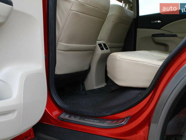 Красный Хонда СРВ, объемом двигателя 2.2 л и пробегом 183 тыс. км за 18200 $, фото 89 на Automoto.ua