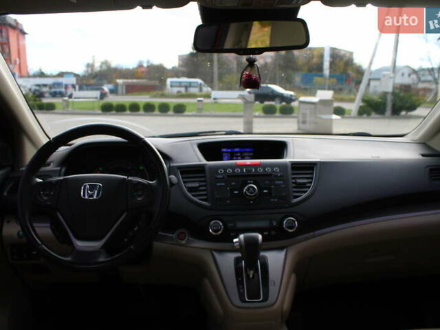 Красный Хонда СРВ, объемом двигателя 2.2 л и пробегом 183 тыс. км за 18200 $, фото 90 на Automoto.ua