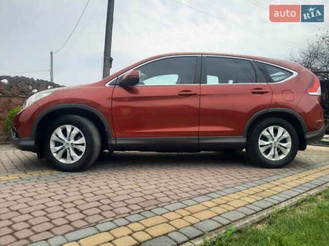 Красный Хонда СРВ, объемом двигателя 2.2 л и пробегом 206 тыс. км за 17699 $, фото 2 на Automoto.ua