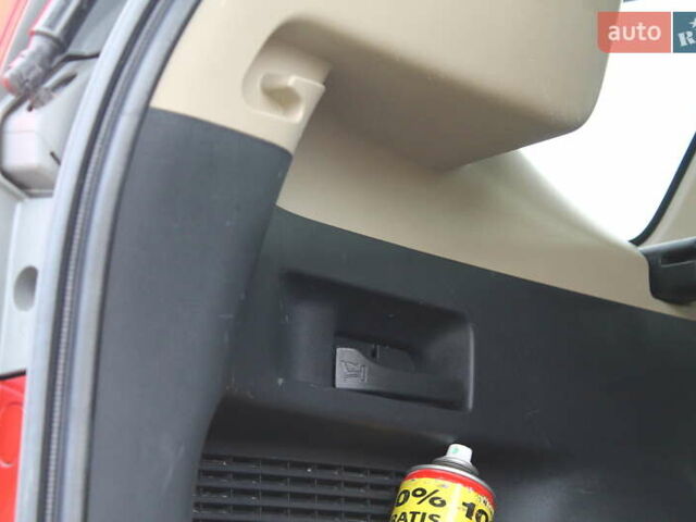 Красный Хонда СРВ, объемом двигателя 2.2 л и пробегом 183 тыс. км за 18200 $, фото 111 на Automoto.ua