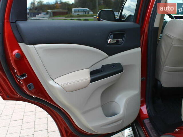 Красный Хонда СРВ, объемом двигателя 2.2 л и пробегом 183 тыс. км за 18200 $, фото 86 на Automoto.ua