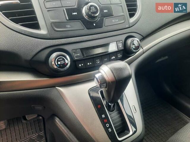 Красный Хонда СРВ, объемом двигателя 2.2 л и пробегом 206 тыс. км за 17650 $, фото 53 на Automoto.ua