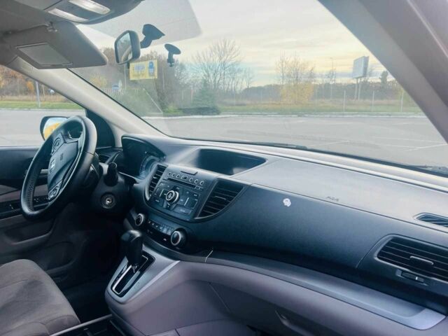 Червоний Хонда СРВ, об'ємом двигуна 2.4 л та пробігом 176 тис. км за 15000 $, фото 21 на Automoto.ua