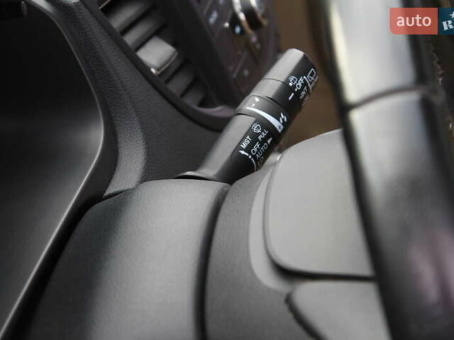 Красный Хонда СРВ, объемом двигателя 2.2 л и пробегом 183 тыс. км за 18200 $, фото 99 на Automoto.ua