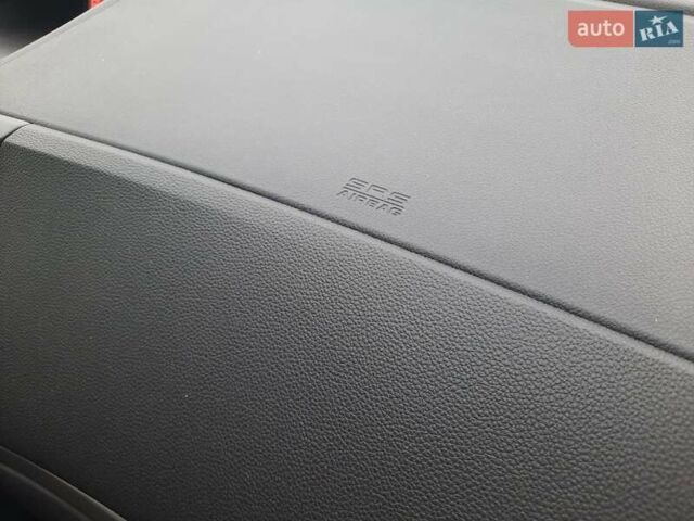 Красный Хонда СРВ, объемом двигателя 2.2 л и пробегом 206 тыс. км за 17650 $, фото 28 на Automoto.ua