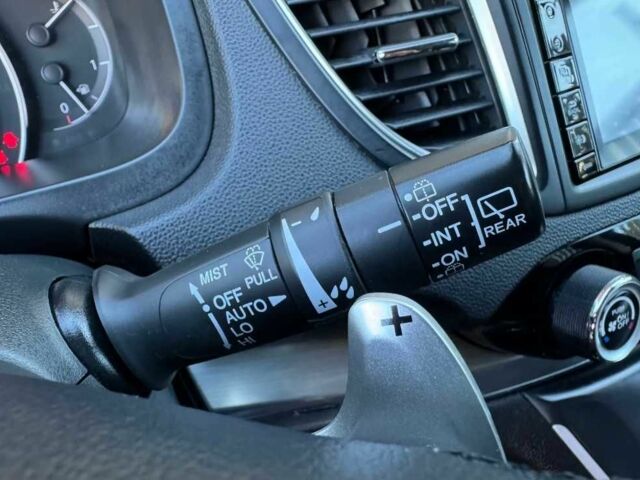 Червоний Хонда СРВ, об'ємом двигуна 2 л та пробігом 151 тис. км за 14800 $, фото 12 на Automoto.ua