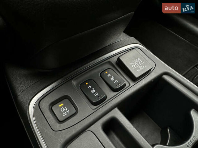 Красный Хонда СРВ, объемом двигателя 1.6 л и пробегом 238 тыс. км за 15500 $, фото 52 на Automoto.ua