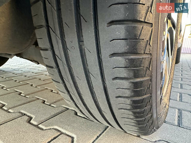 Красный Хонда СРВ, объемом двигателя 1.6 л и пробегом 238 тыс. км за 16300 $, фото 19 на Automoto.ua