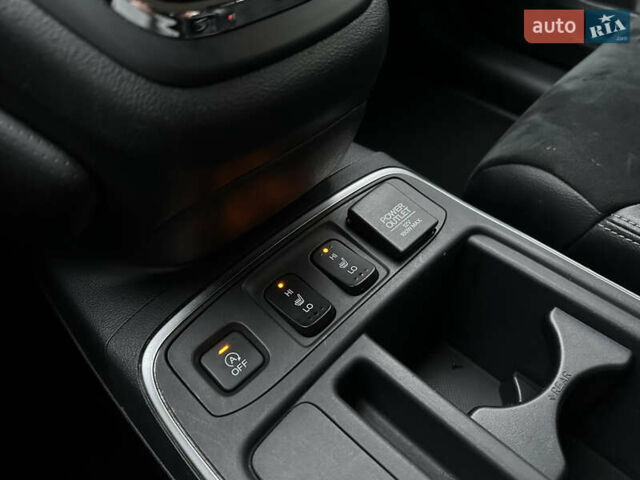 Червоний Хонда СРВ, об'ємом двигуна 1.6 л та пробігом 241 тис. км за 14950 $, фото 37 на Automoto.ua