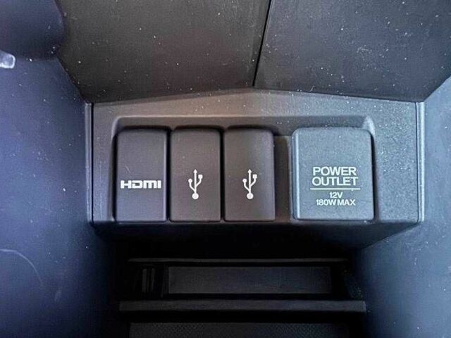 Красный Хонда СРВ, объемом двигателя 2 л и пробегом 180 тыс. км за 10200 $, фото 17 на Automoto.ua