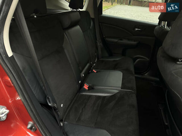 Красный Хонда СРВ, объемом двигателя 1.6 л и пробегом 238 тыс. км за 15500 $, фото 61 на Automoto.ua