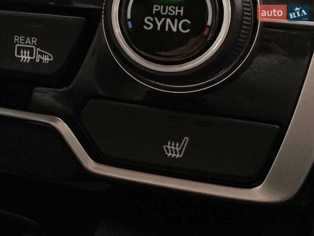 Червоний Хонда СРВ, об'ємом двигуна 1.5 л та пробігом 103 тис. км за 16900 $, фото 23 на Automoto.ua