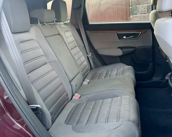 Красный Хонда СРВ, объемом двигателя 1.5 л и пробегом 230 тыс. км за 8800 $, фото 13 на Automoto.ua