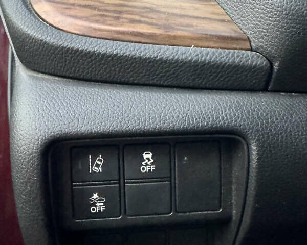 Красный Хонда СРВ, объемом двигателя 1.5 л и пробегом 230 тыс. км за 8800 $, фото 15 на Automoto.ua